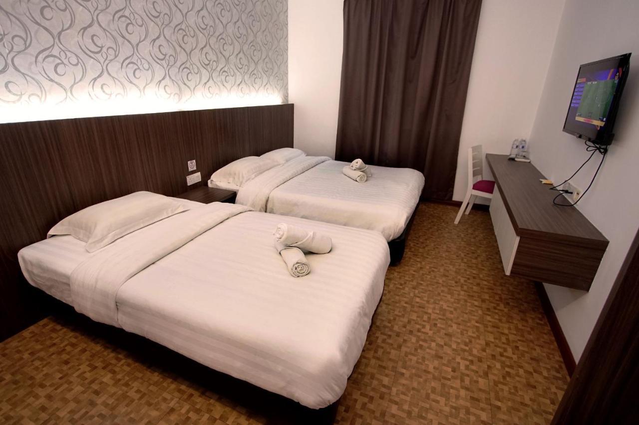 Pavilion 2* Miri